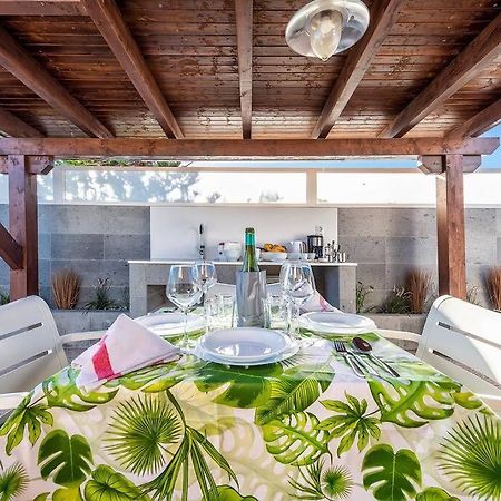 Bungalows Los Arcos 77 San Bartolomé 外观 照片