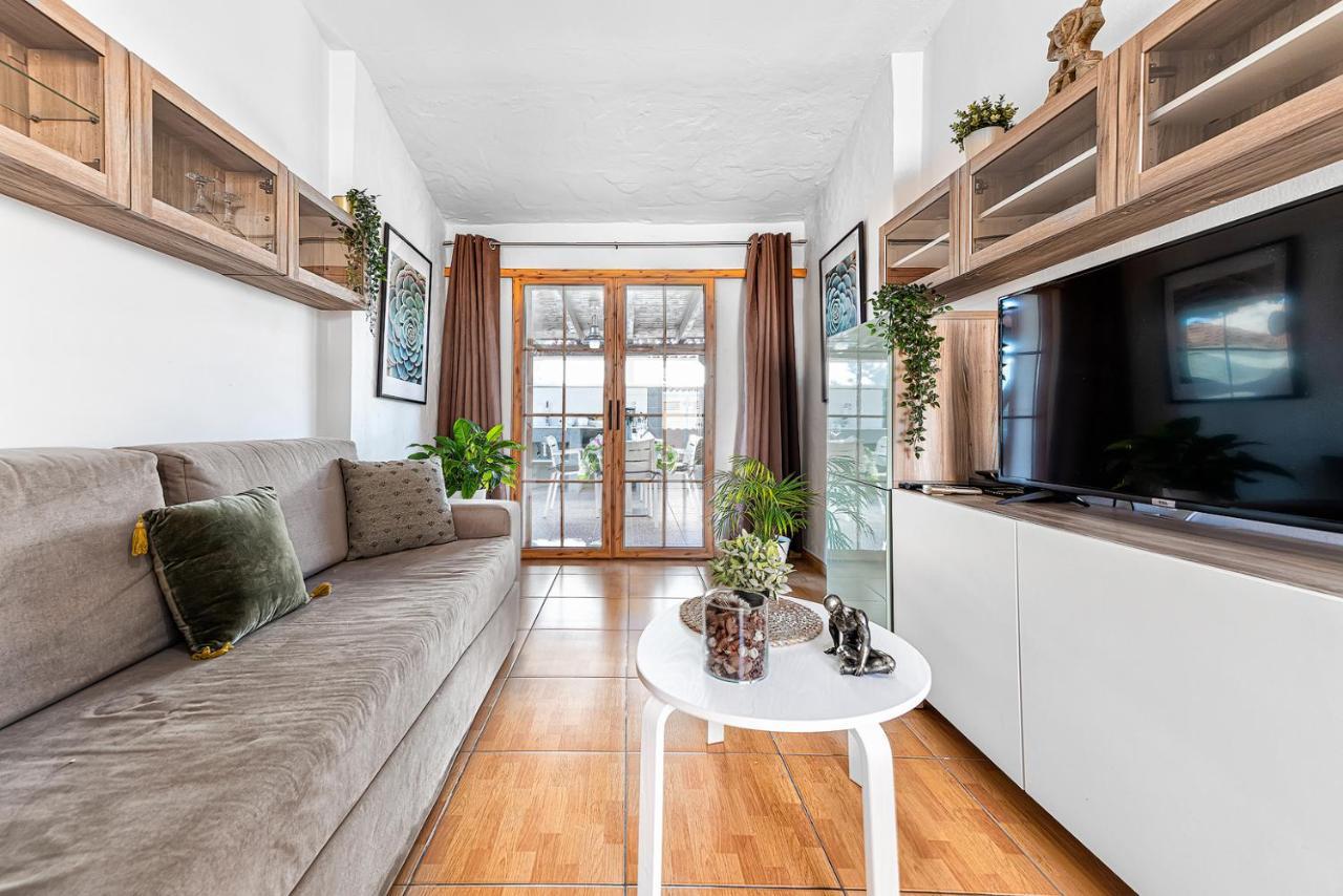 Bungalows Los Arcos 77 San Bartolomé 外观 照片