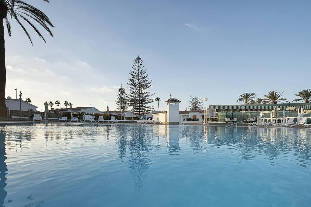 Bungalows Los Arcos 77 San Bartolomé 外观 照片