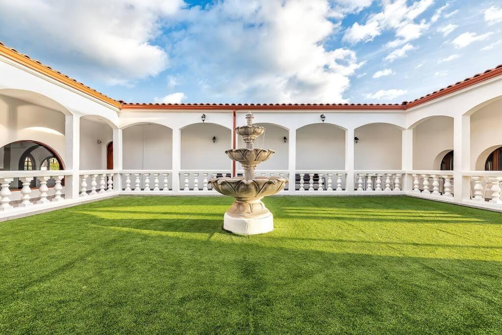 Bungalows Los Arcos 77 San Bartolomé 外观 照片