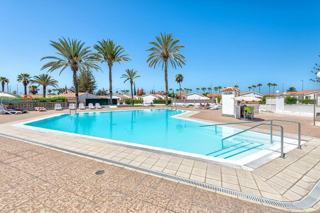 Bungalows Los Arcos 77 San Bartolomé 外观 照片